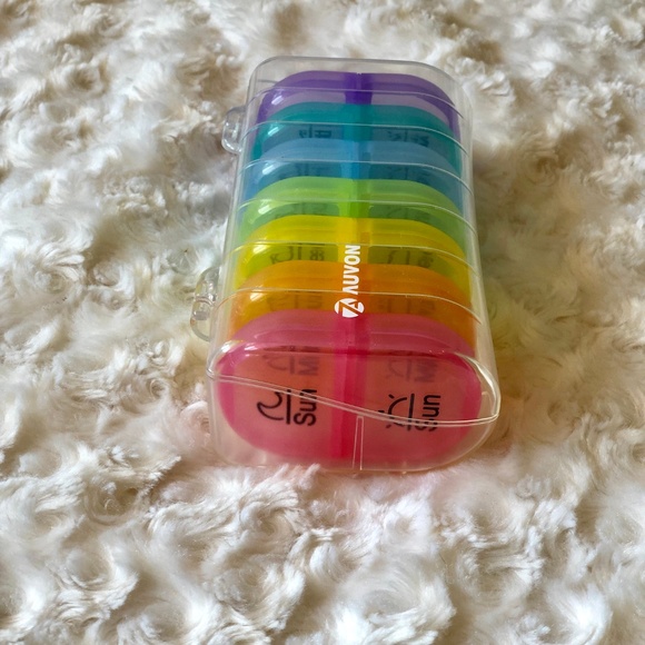 NWOT Week Long Pill Twice a Day Pill Box - Picture 4 of 5